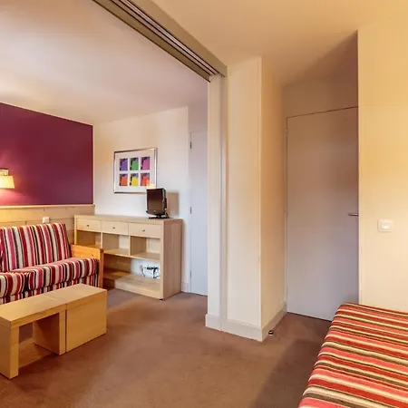 Appartement A La Plagne 1800, Piscine Et Sauna * La Plagne