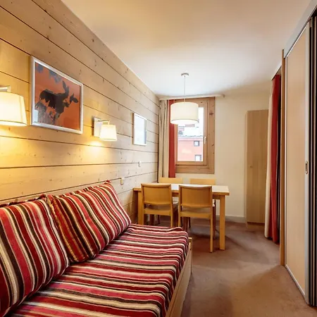 Apartment Appartement A La Plagne 1800, Piscine Et Sauna La Plagne