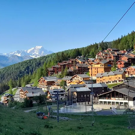 Appartement A La Plagne 1800, Piscine Et Sauna * La Plagne